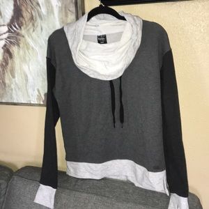 Like new Nicole Miller sweatshirt